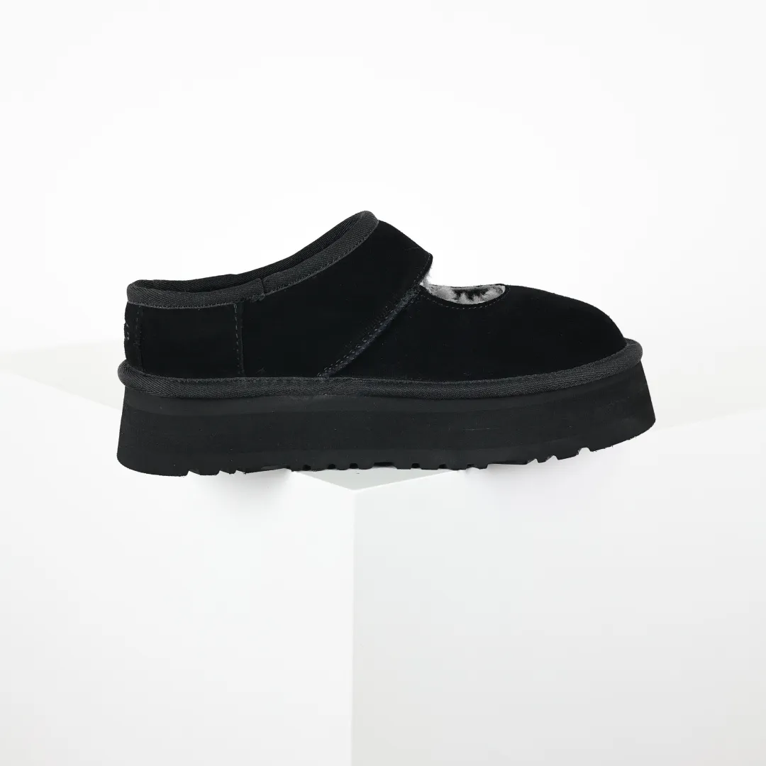 Copywriting price 💰580 The core recommendation is good price. The platform’s foreign trade is exclusively for UGG Bea Mary Jane Mary Jane women’s snow boots 1167612. Produced by the ten-year-old brand shoemaking foundry production line. Pay attention to every detail. Longfeng A-grade genuine sheep fur is integrated. Created in full compliance with the ZP process. Size: 35 36 37 38 39 40